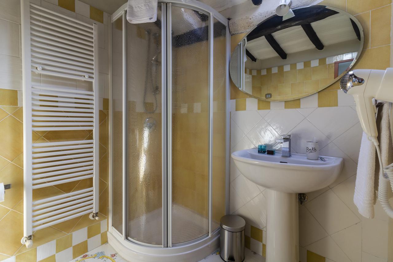 Flori'S Bed and Breakfast Βιαρέτζιο Εξωτερικό φωτογραφία